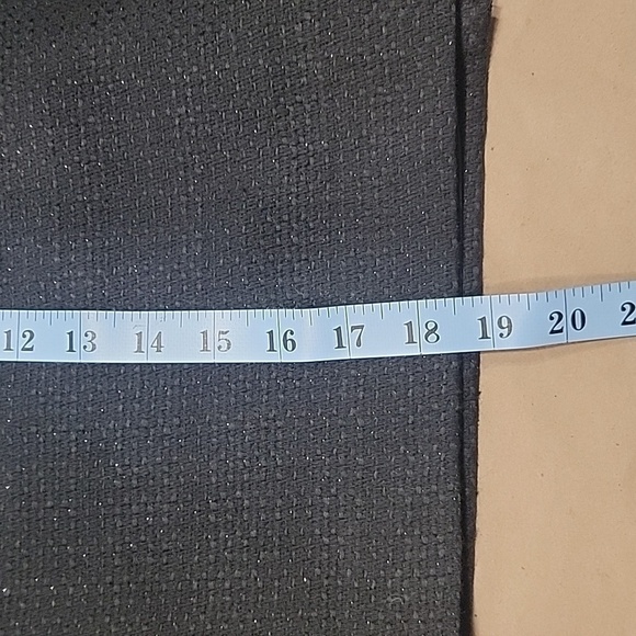 Ann Taylor, Size 10 Wool Blend Black with Gold Metallic Threads Mini Skirt, EUC - Picture 6 of 9